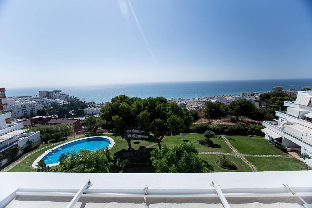 Deluxe Sea View Apartments توريمولينوس المظهر الخارجي الصورة