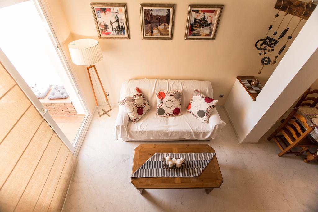 Deluxe Sea View Apartments توريمولينوس المظهر الخارجي الصورة